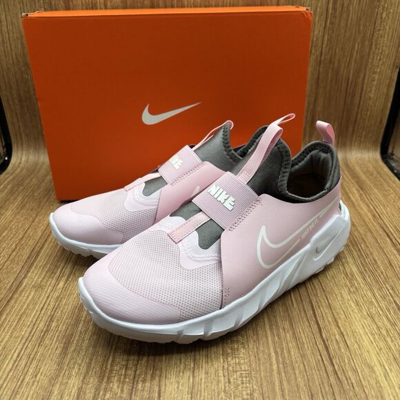 Nike Flex Runner 2 Road Running shoes Pink Foam size 7 Y Or Womens 8.5 Sneakers - Picture 3 of 10